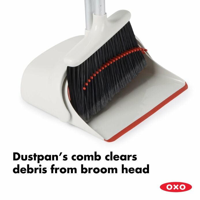Large Sweep Set with Extendable Broom - US 8830