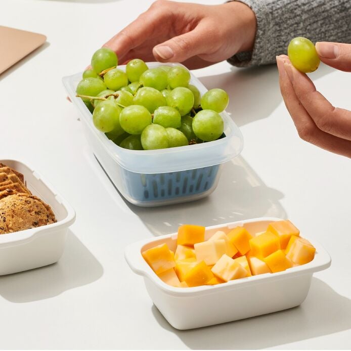 Prep & Go Container with Colander - US 1654