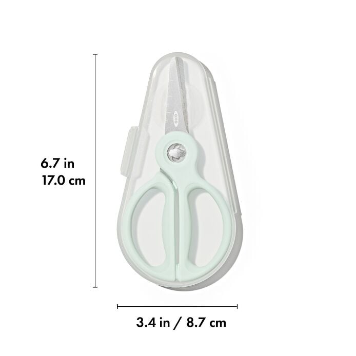 On-the-Go Food Scissors with Case - US 7454