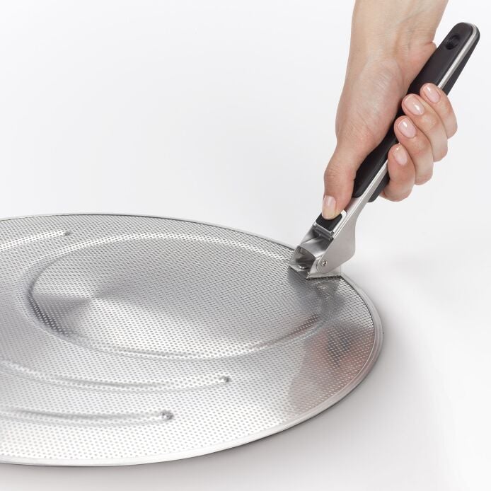 Splatter Screen With Folding Handle - US 5436