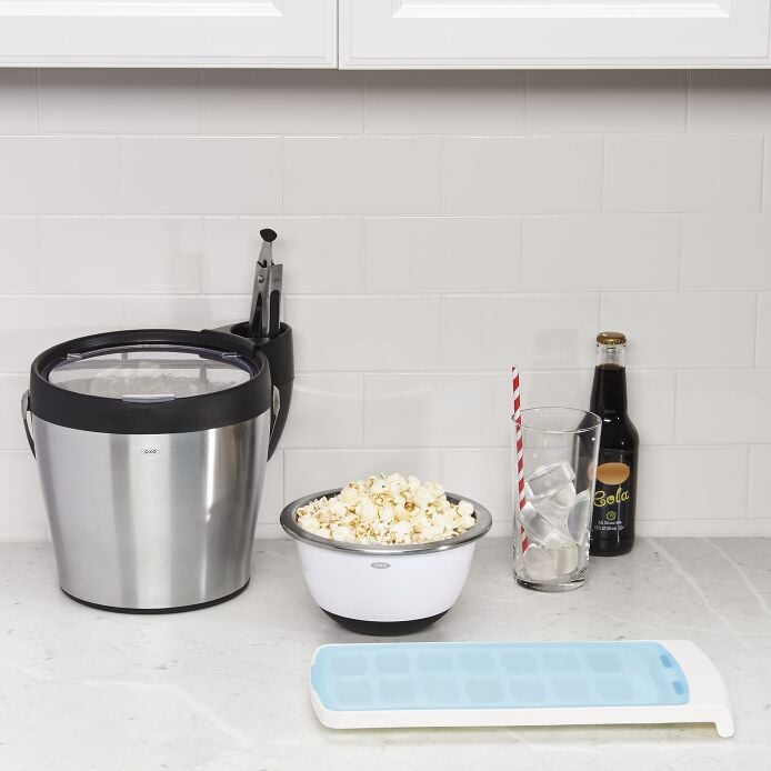 No-Spill Ice Cube Tray - US 6760