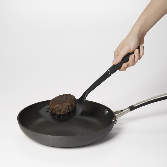 Nylon Round Turner - US 3754