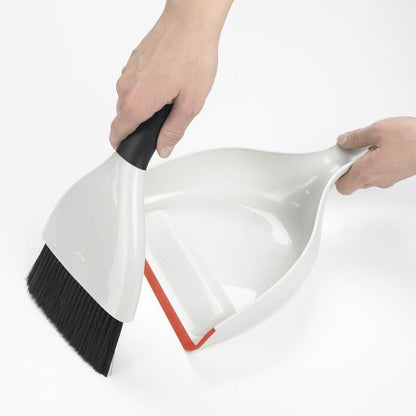 Dustpan & Brush Set - US 9149