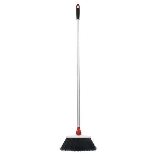 Any-Angle Broom - US 9253
