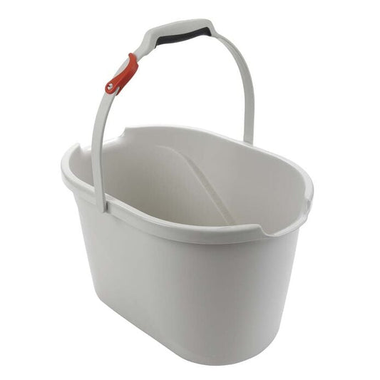 Angled Measuring Bucket - US 3432