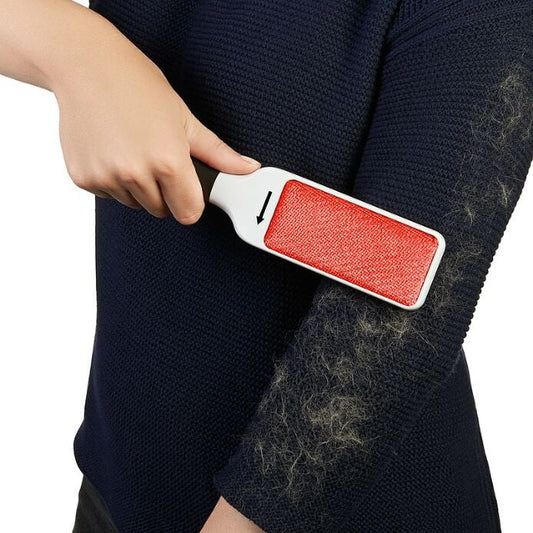 FurLifter Garment Brush - US 3690
