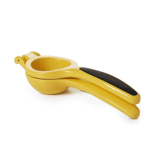 Citrus Squeezer - US 4219