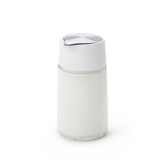 OXO Glass Creamer - US 5637