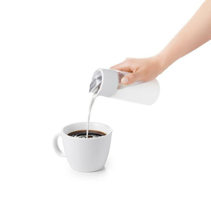 OXO Glass Creamer - US 5637