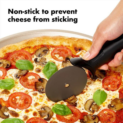 Pizza Wheel For Non-Stick Pans - US 3638