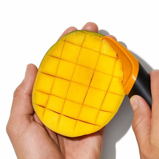 Mango Slicer with Scoop - US 5169