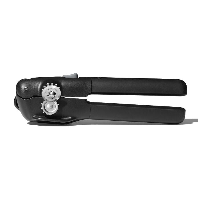 Locking Can Opener - US 5803