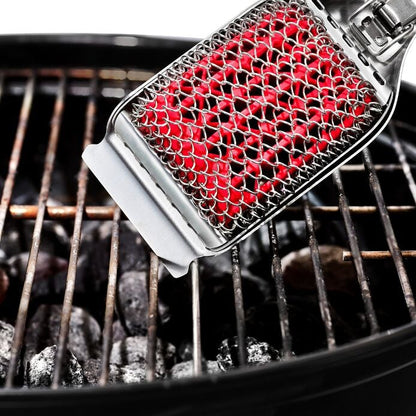 Coiled Grill Brush With Replaceable Head - US 6419