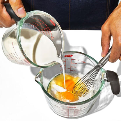 2 Cup Glass Measuring Cup - US 9558