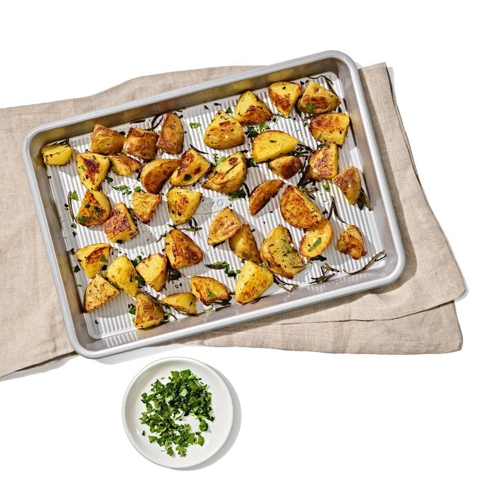 Non-Stick Pro Clear Coated Quarter Sheet Pan - US 5137