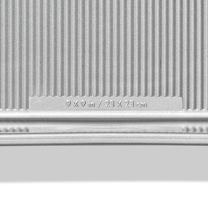 Nonstick Pro Clear Coated 9in Square Cake Pan - US 1458