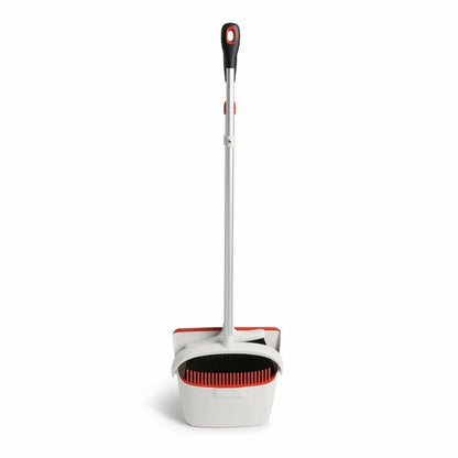 Large Sweep Set with Extendable Broom - US 8830