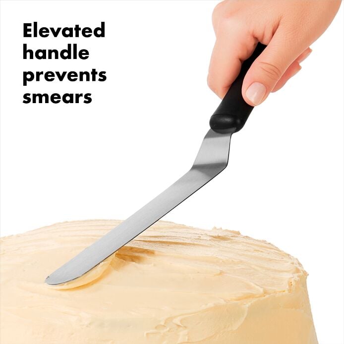 Bent Icing Knife - US 3810