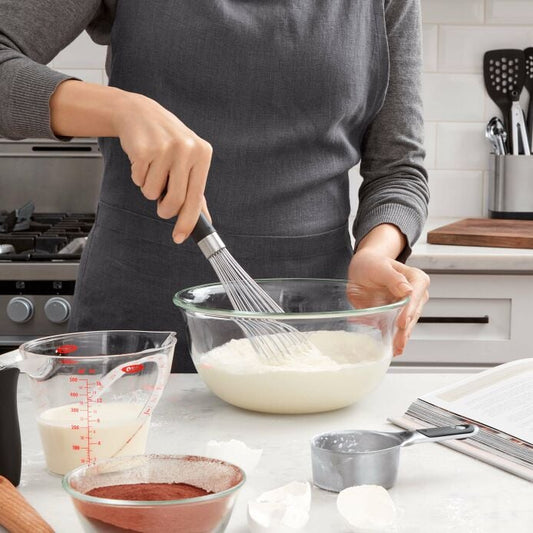 11" Whisk - US 0256