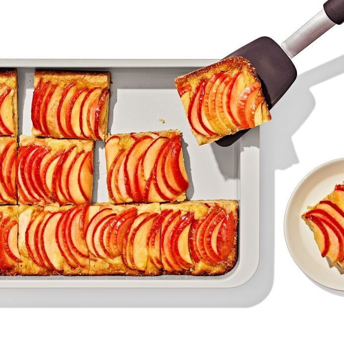 Non-Stick Pro Ceramic Coated Metal Bakeware 9” x 13” Cake Pan – Storm Blue - US 4706