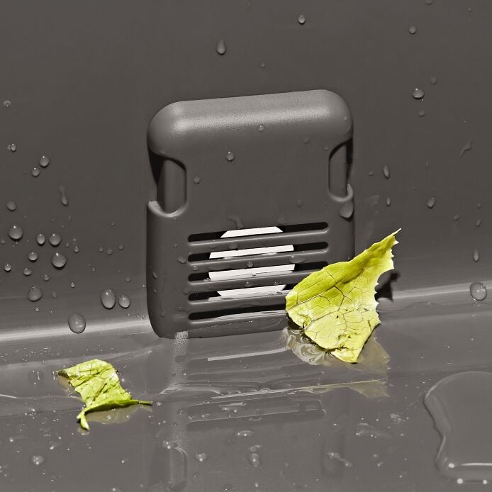 Outdoor Wash, Dry and Stow System - US 5117
