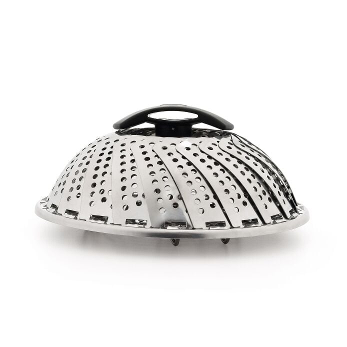 Stainless Steel Steamer with Extendable Handle - US 7956