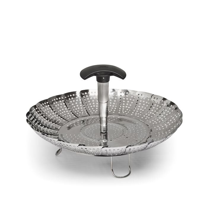 Stainless Steel Steamer with Extendable Handle - US 7956