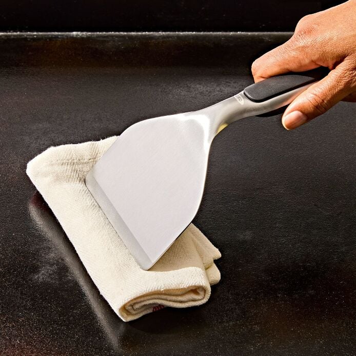 Griddle Scraper - US 4649