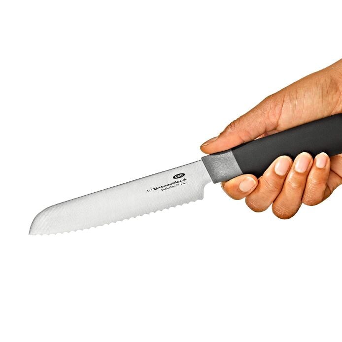 5 in Serrated Utility Knife with Locking Sheath - US 1113