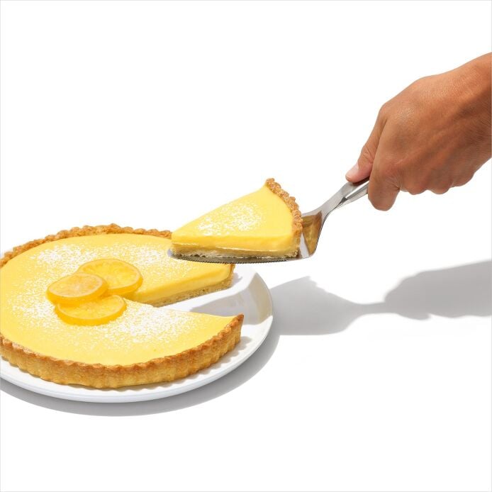 OXO Steel Pie Server - US 5606