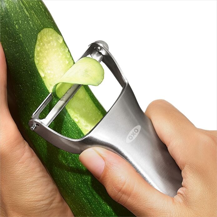 OXO Steel Y Peeler - US 1800