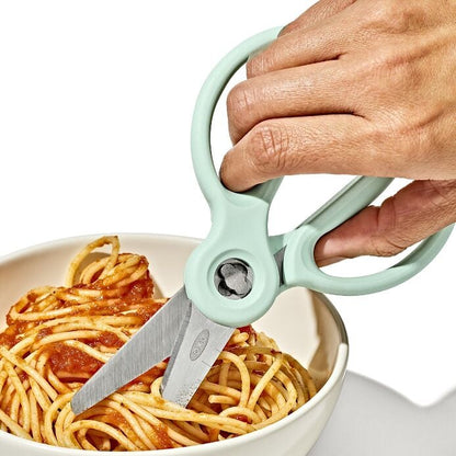 On-the-Go Food Scissors with Case - US 7454